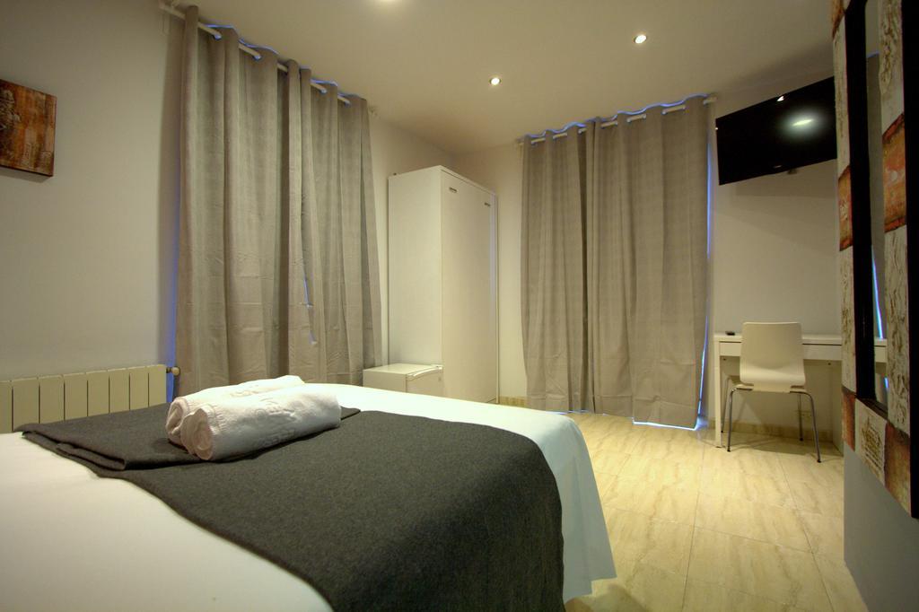 Hostel Artistic Barcelona Rom bilde
