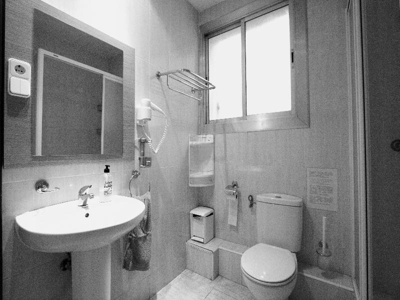 Hostel Artistic Barcelona Eksteriør bilde