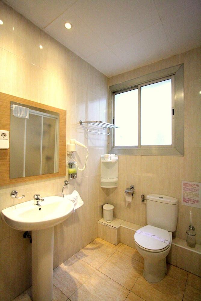 Hostel Artistic Barcelona Eksteriør bilde
